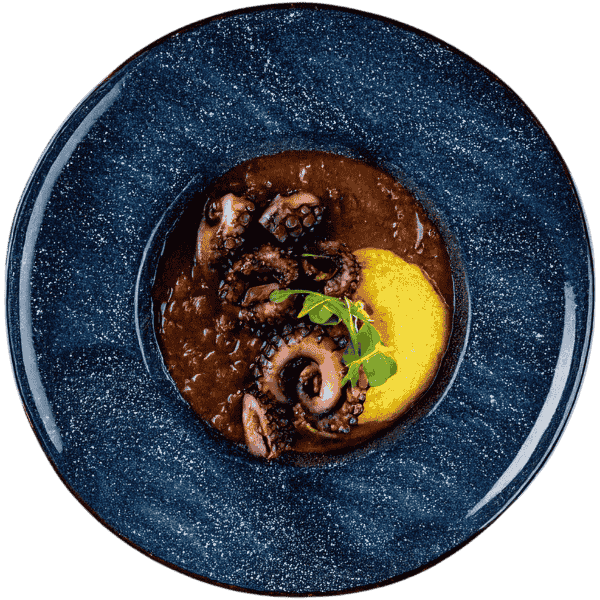 Gulaš od krakova hobotnice s palentom