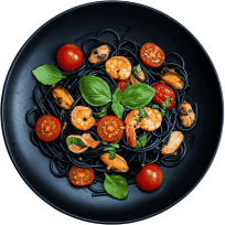 Plodovi mora s crnim taglijatelama u umaku od rajčice