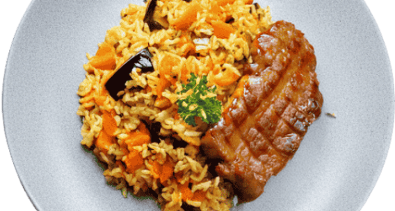 Marinirani svinjski vrat sa žara s đuveč rižom