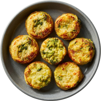 Potato and broccoli fritters with side dish